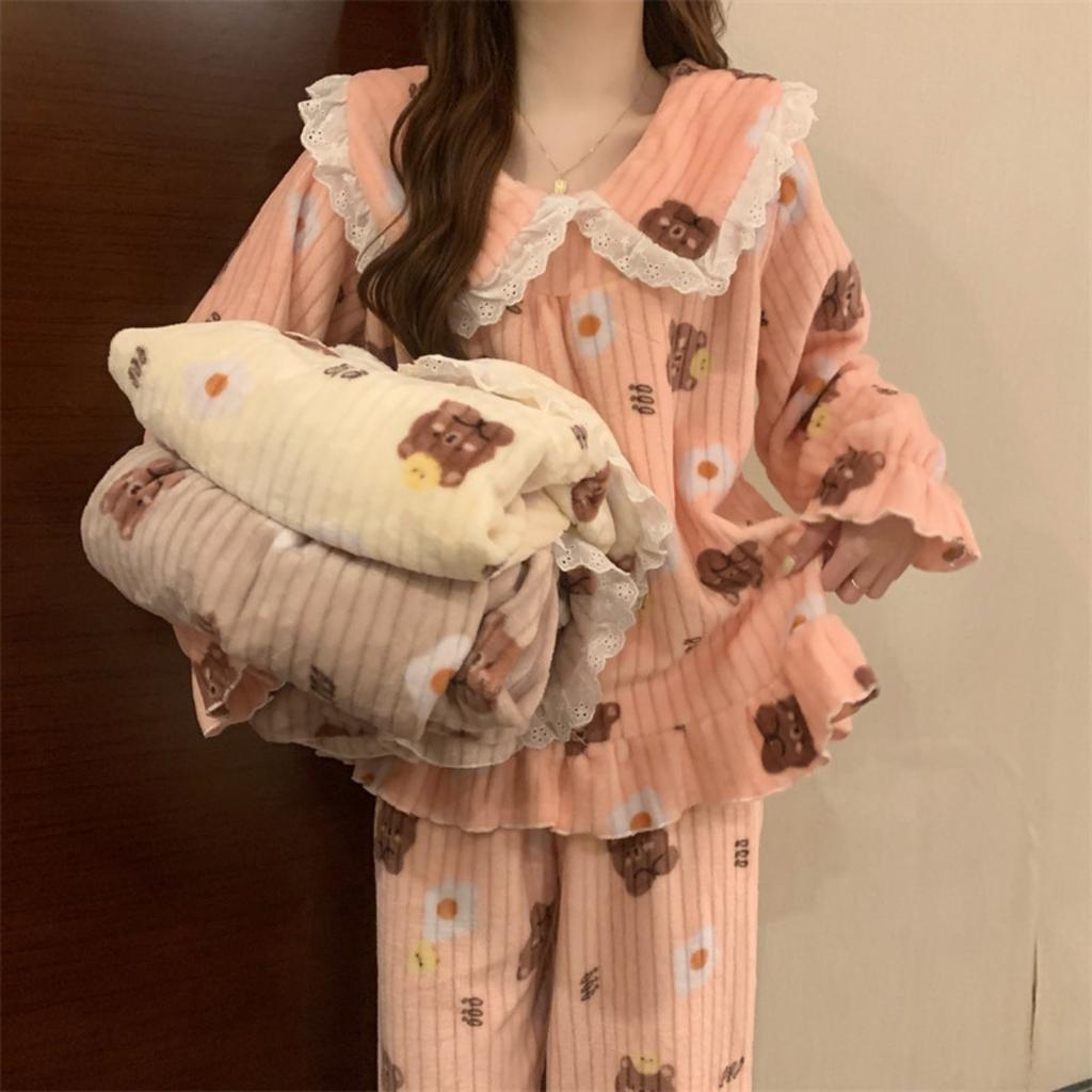 Autumn and Winter Coral Fleece Pajamas for Women, Thick and Warm Flannel Long Home Wear, Fashionable Plus Size Cardigan Set