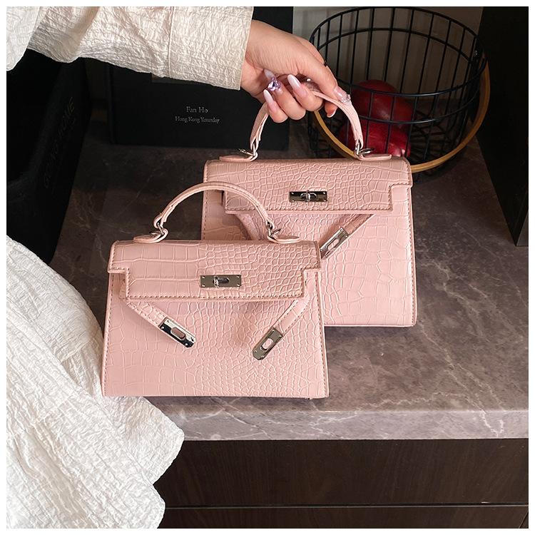 

Женская новая универсальная сумка через плечо, повседневная сумка-мессенджер large розовый