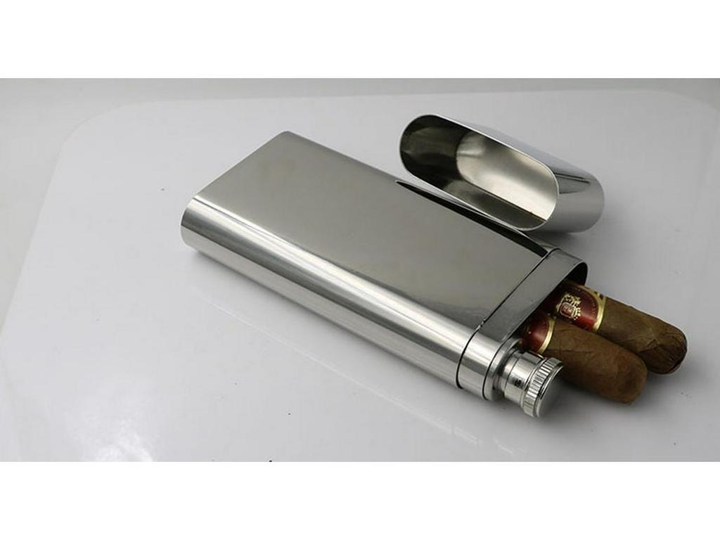 Kombinacja stalowego etui na cygara i piersiówki