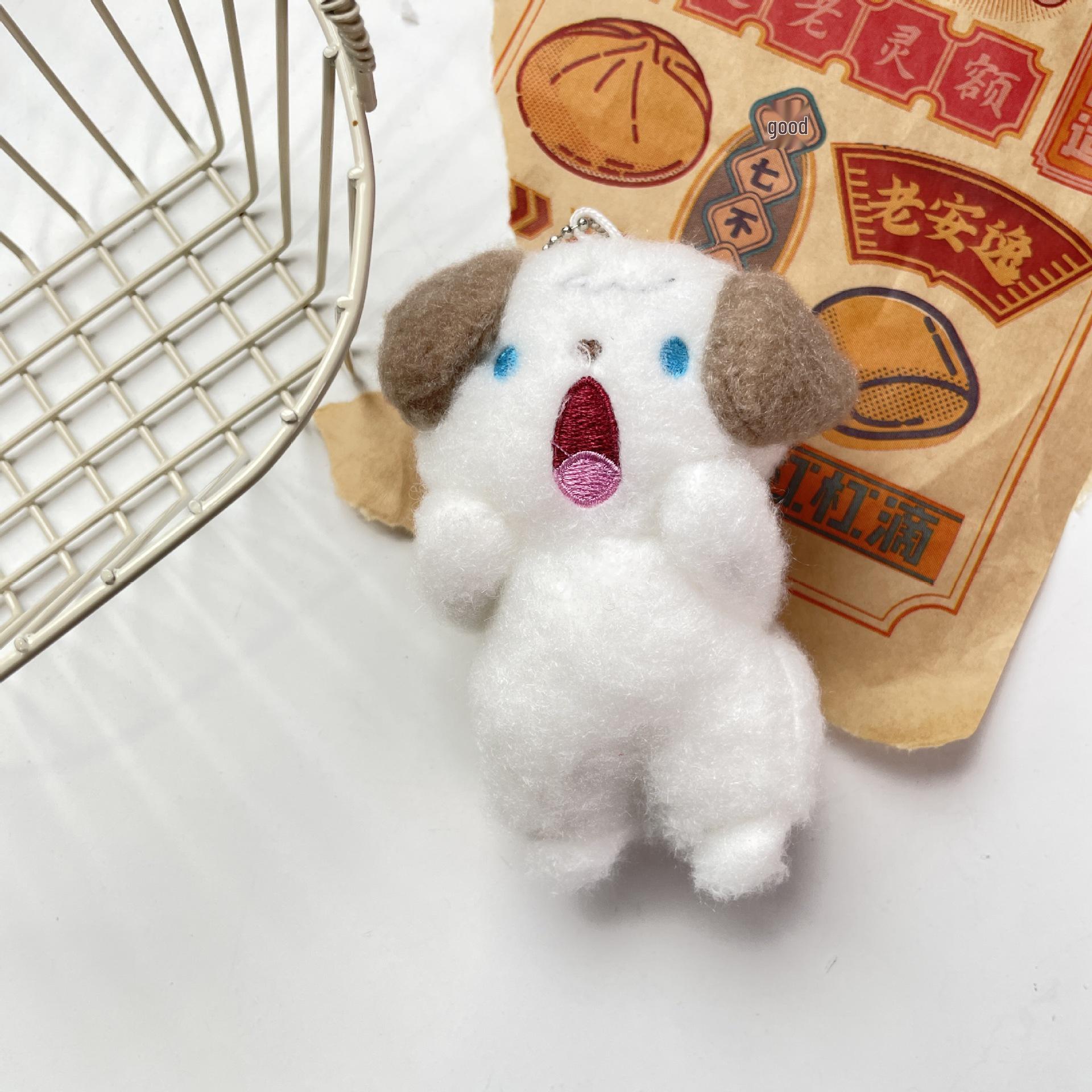 Adorable Sausage Dog Keychain: Cartoon Lamb Ornament & Animal Figure Pendant