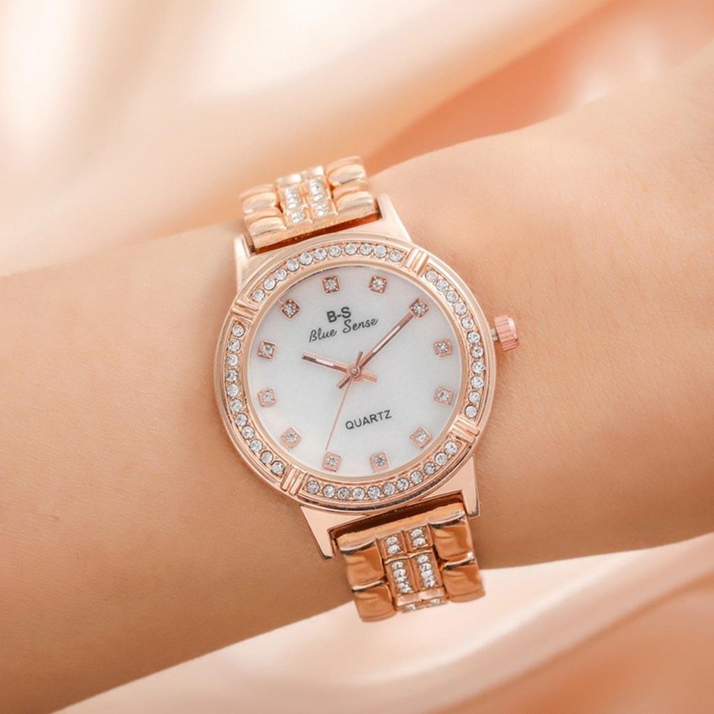 Women's Fashion Vintage Watch
