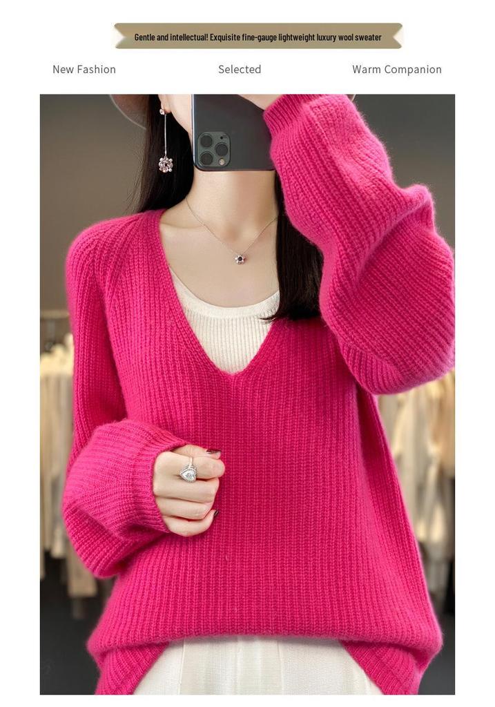 V-Neck Women's Long-Sleeve Pure Wool Sweater – Cozy Autumn/Winter Knitwear