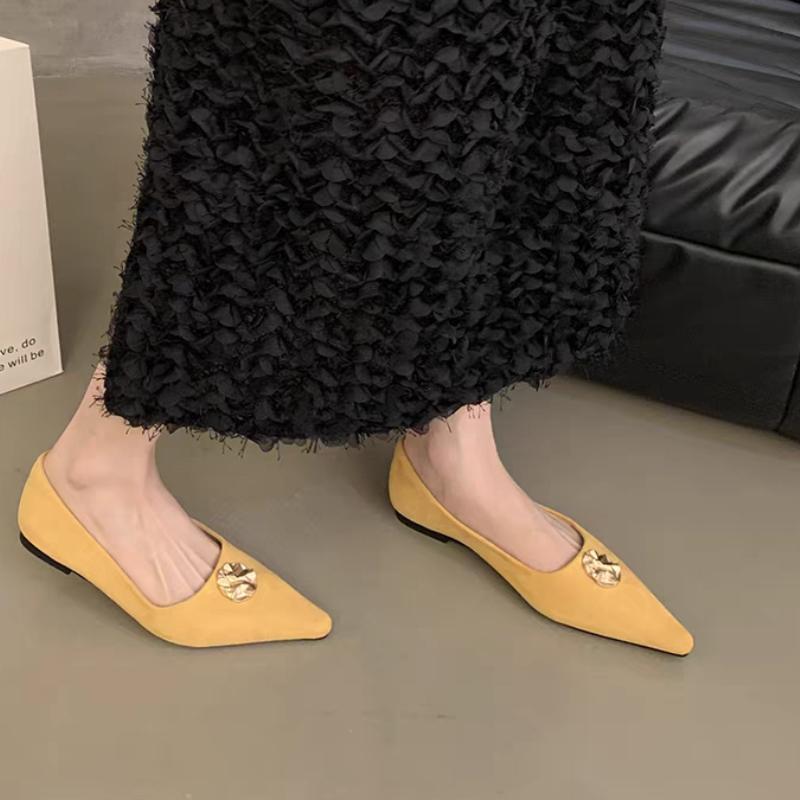 Frühling Neue Flache Schuhe Damen Spitzkopf Flacher Ausschnitt Wildleder Metallschnalle Weiche Sohle Rutschfest Verschleißfest Einzelne Schuhe