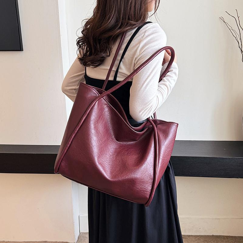 Soft Leather Large Capacity Bag for Women  Casual Women's Bags  Feminine Tote Bag