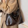 Maillard large-capacity messenger bag, new autumn casual versatile commuter women's single shoulder tote bag