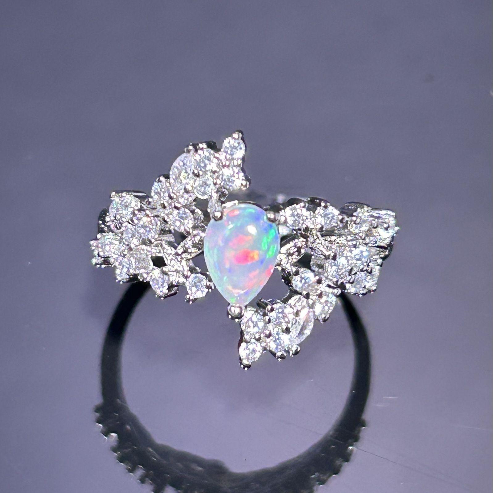 

Opal ring full diamond luxury crystal women fashion luxury princess banquet European and American natural crystal