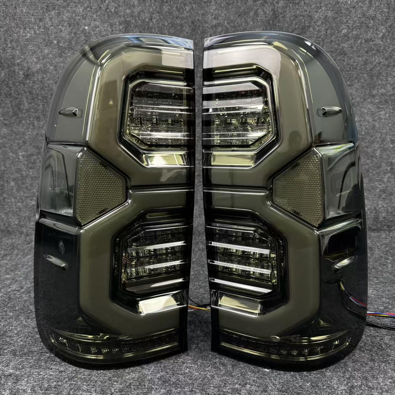 Светодиодные RGB задние фонари для Hilux Vigo 2004-2015 - Модифицированные для мобильного управления