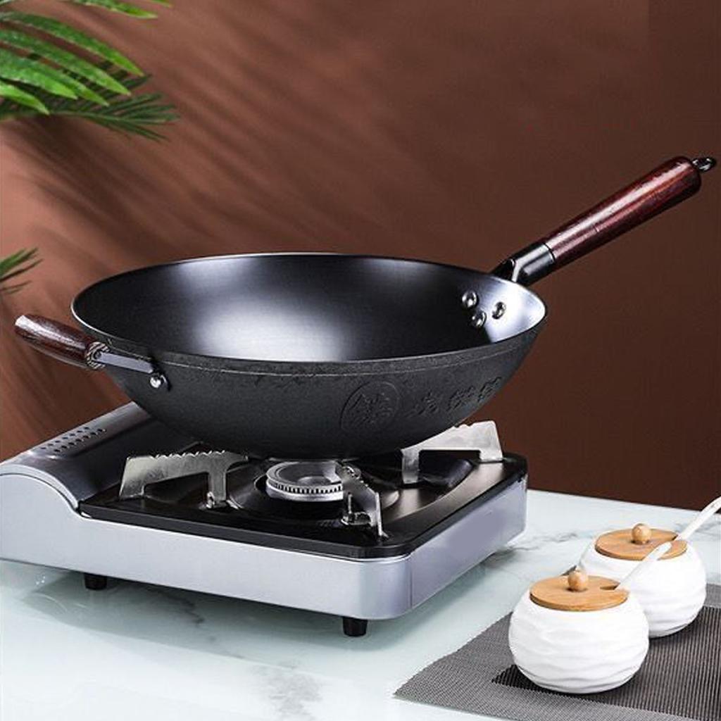 Frying Pan Even Heating Multifunctional Comfortable Handle Cast Iron Pot for Daily Home Cooking