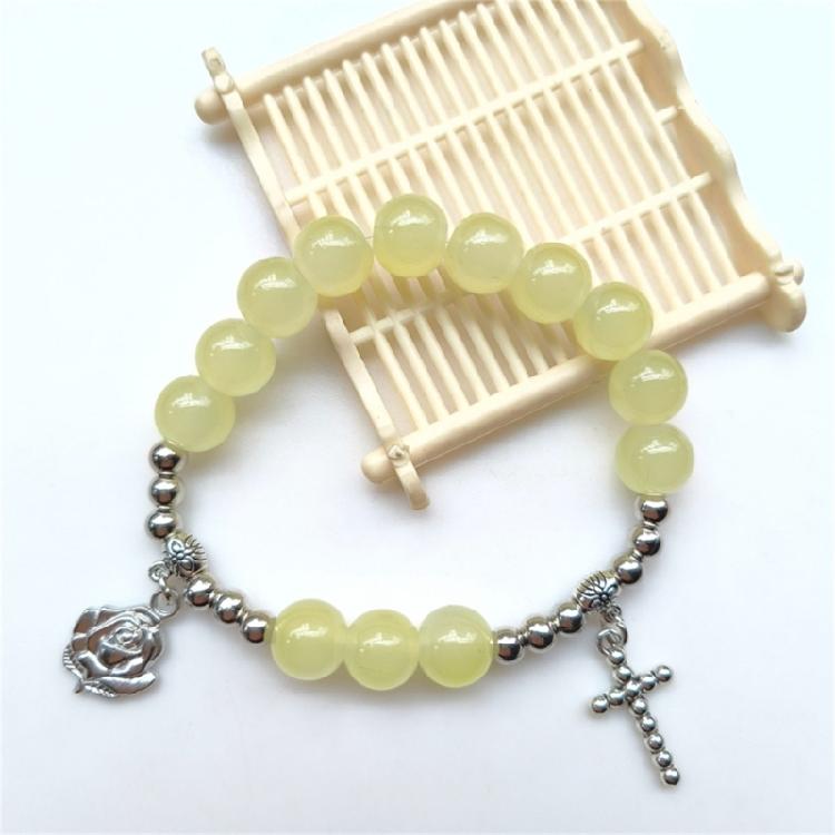 Glass Beaded Bracelets Cross Stretch Bracelets Wristband for Woman Daily Wear