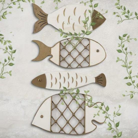 4 Stück Sommer Küsten Holzfisch Wandkunst Strand Thema Meeresfisch Wanddekor Vintage Nautische Wandskulptur für Seehaus Schlafzimmer