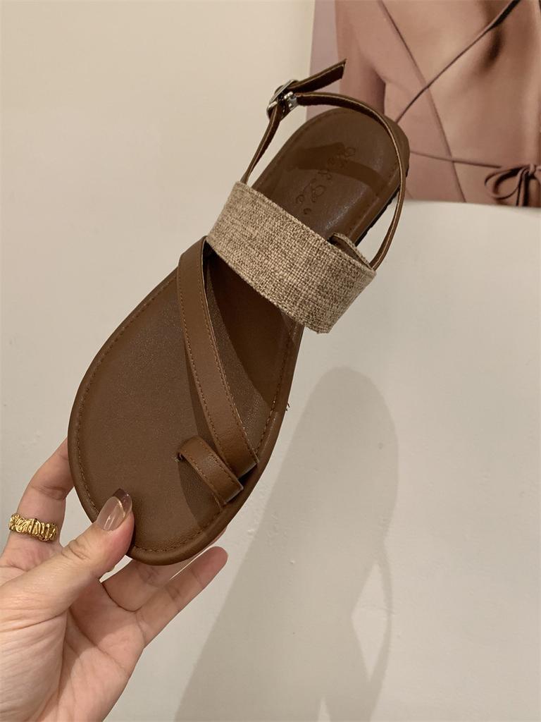 Design Sense Niche Flat-bottomed Sandals Roman Shoes Women's Summer Seaside Beach Shoes Fashion Cool Slippers Women's Shoes