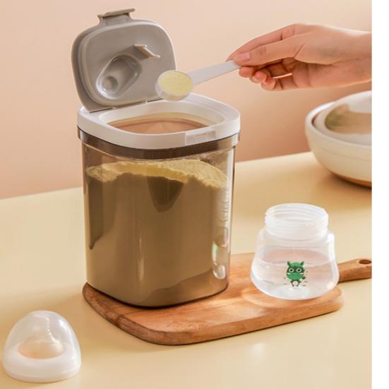 Airtight Container Milk Powder Jar Storage Free Scraper Spoon Reusable Food Sealed Box