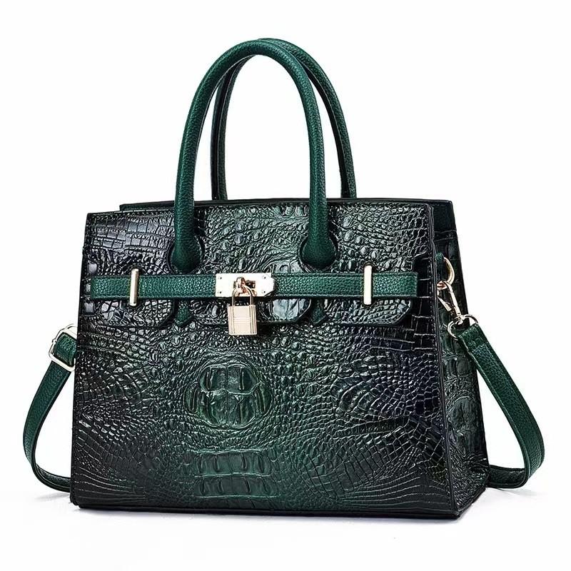 Stylish Large Capacity Pu Boston Bag For Women With Soft Design And Trendy Colors