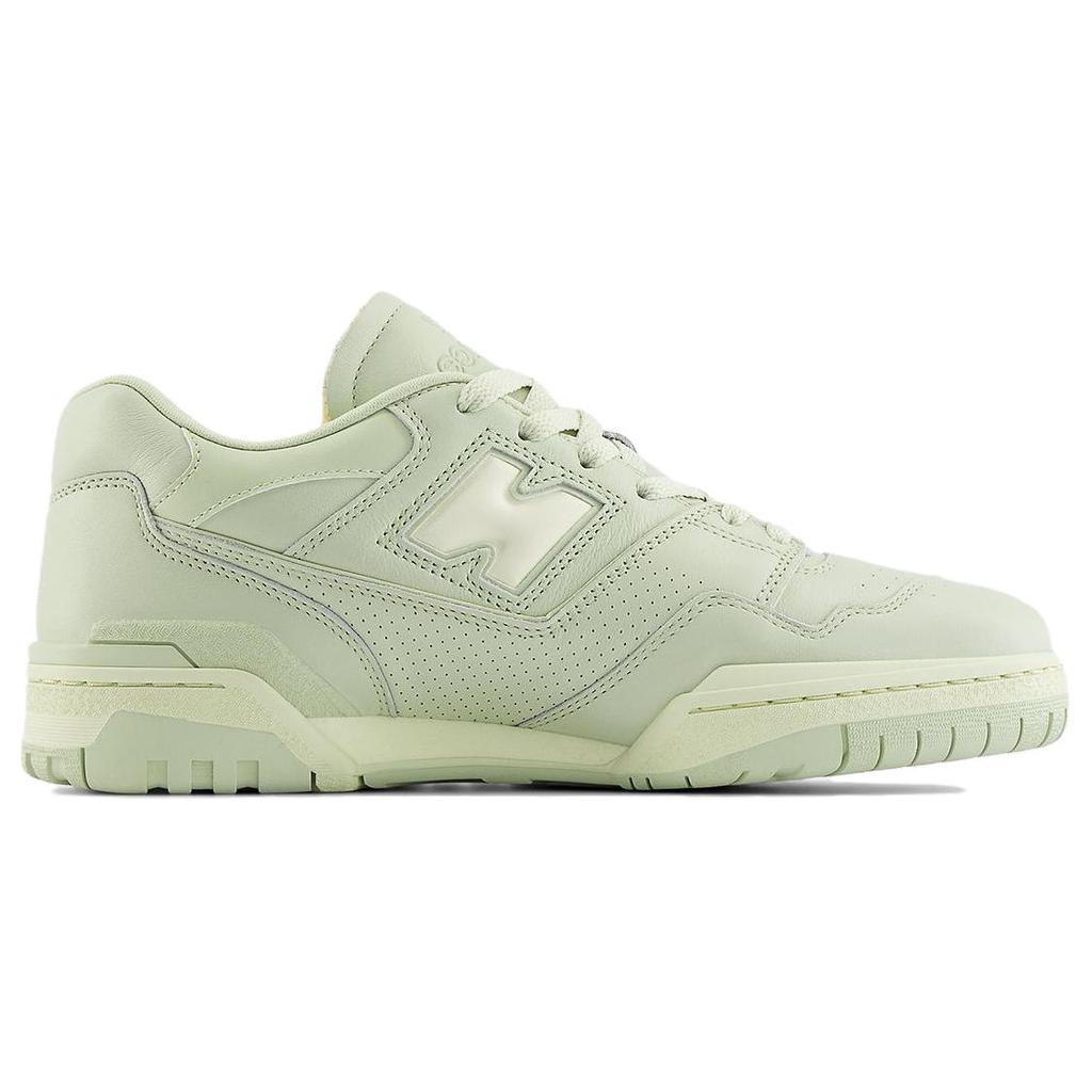 New Balance 550 Deep Lichen Green