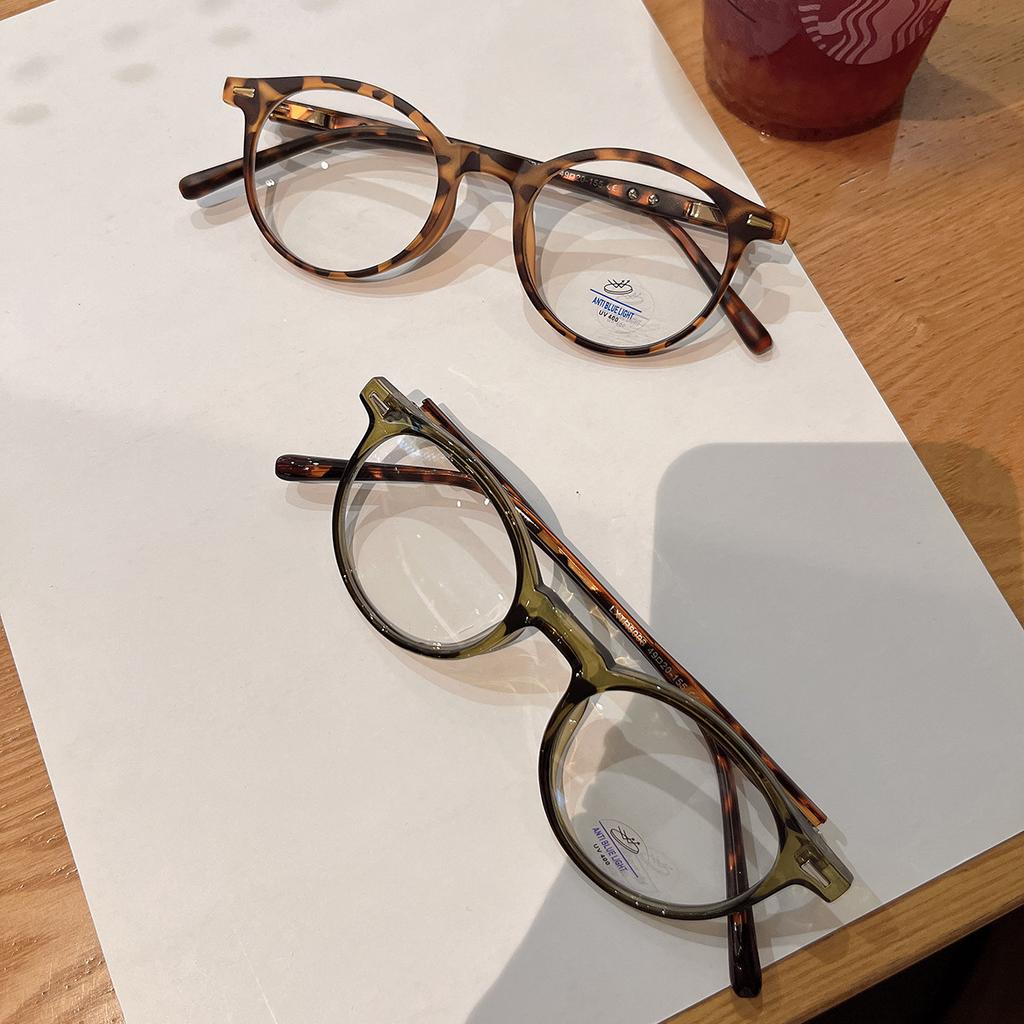 Round Shape Women Glasses Rivets Decoration  Material Men Women Eyeglasses Blue Light Blocking Female Glass