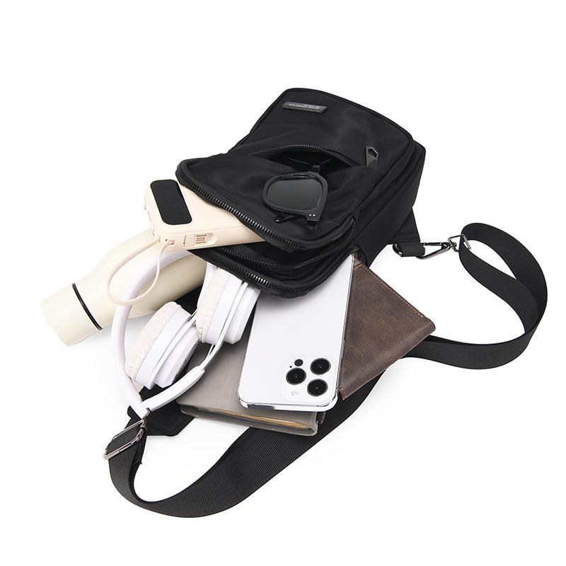 Men's Crossbody Bag Outdoor Shoulder Bag Commuter Waterproof Multifunctional Chest Bag