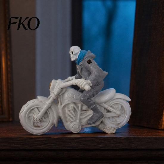 Resin Skeleton Figure Halloween Ornament, Motorcycle Figurines, Durable Matte Finish Bar Skull Decoration Collectible Statue, for Boy