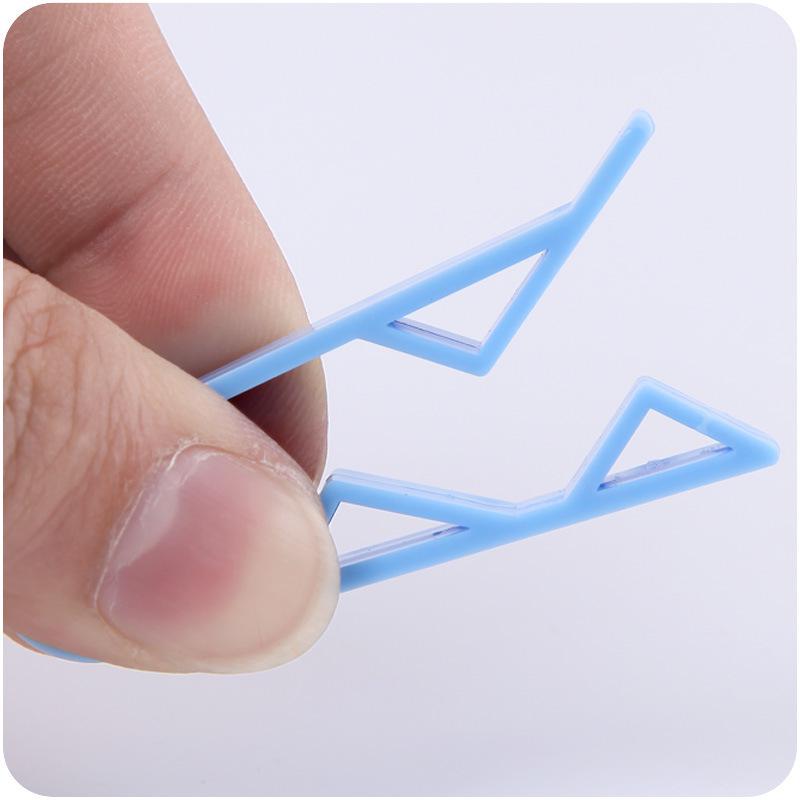 Trash Bag Retainer Clips - Anti-Slip Buckle for Bin Edges