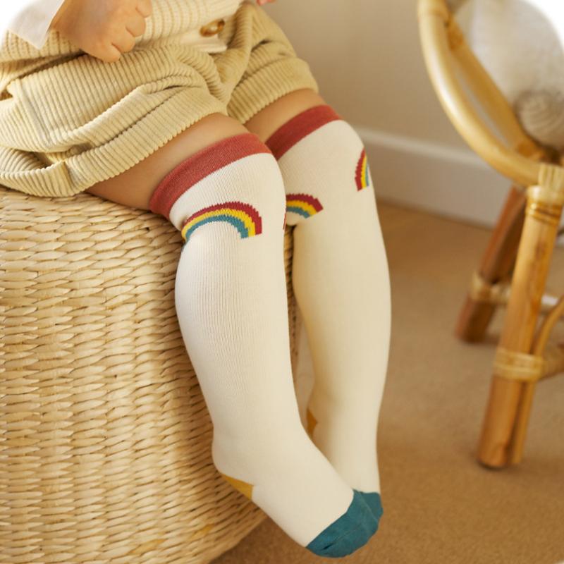 3 pary/partia Dziecięce podkolanówki Dzieci Dziewczynki Chłopcy Miękkie bawełniane długie skarpetki Śliczne hiszpańskie paski Jednolite skarpetki dziecięce dla 0-3 lat