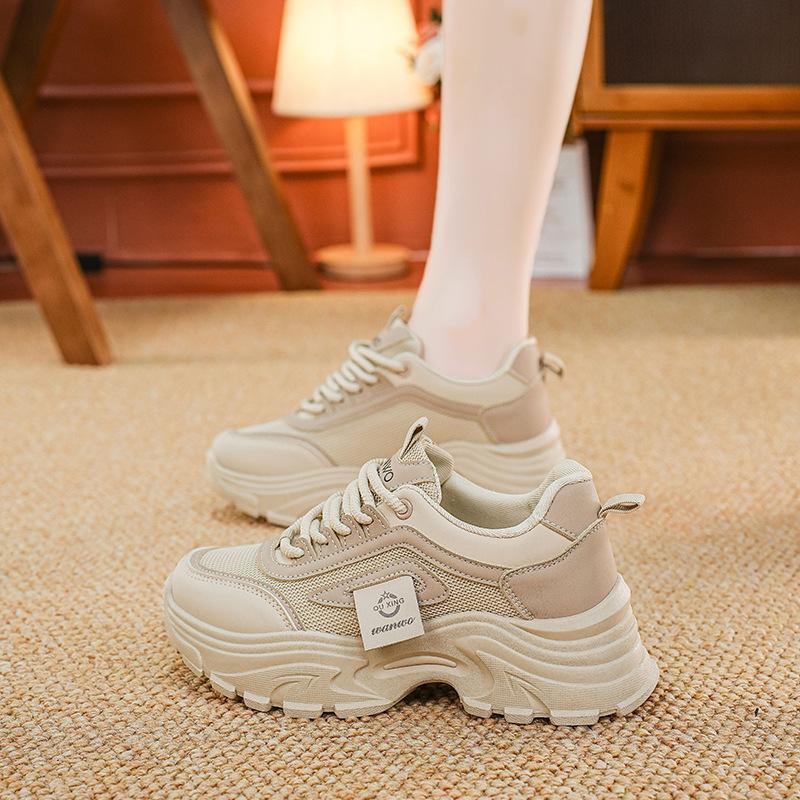 

Сетчатые белые туфли на платформе, женские новые весенне-летние туфли для пап, женские дышащие универсальные повседневные спортивные туфли 40