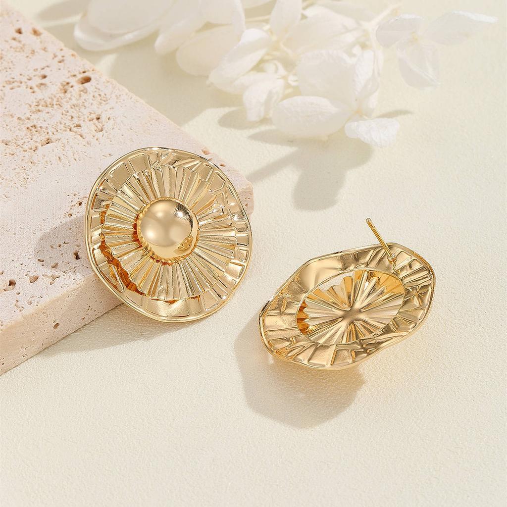 European and American jewelry irregular exaggerated circle stud earrings women's fashion simple temperament earrings retro earrings