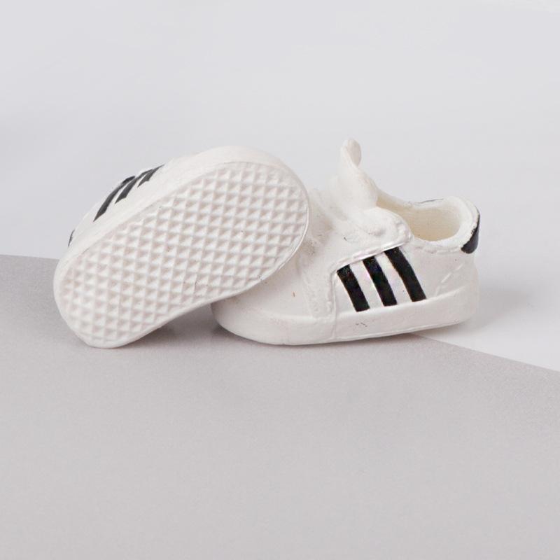 

2 Stuks Ob11 Pop Gestreepte Sneakers Schoenen Sport Slippers Mode Mannelijke Pop Casual Schoenen Poppen Pop Gsc Dod Accessoires чорний