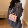 Kleine Tasche Damen Frühling und Sommer neue Mode Schulter Umhängetasche tragbare kleine quadratische Tasche