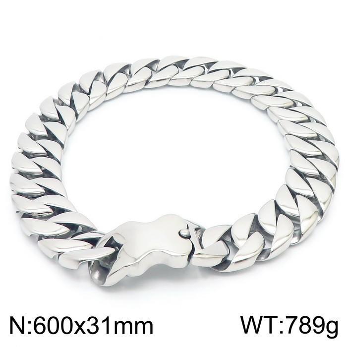 Trendy Creative Bone Buckle Necklace, Simple And Domineering Encrypted Sand Cuban Chain Titanium Steel Men'S Necklace