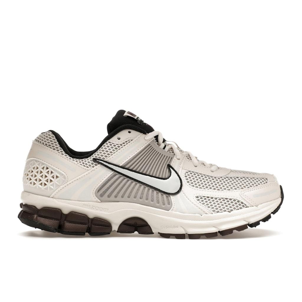 Nike Air Zoom Vomero 5 Phantom Women Sneakers White Metallic-Platinum Light-Iron-Ore FJ2028-001