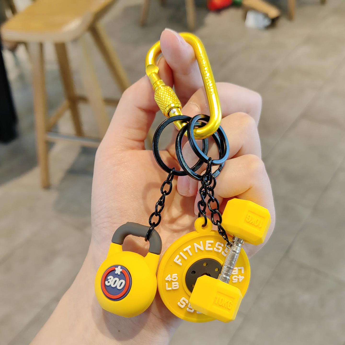 Unisex Fitness Dumbbell & Kettlebell Keychain - Sports Pendant and Bag Charm Gift