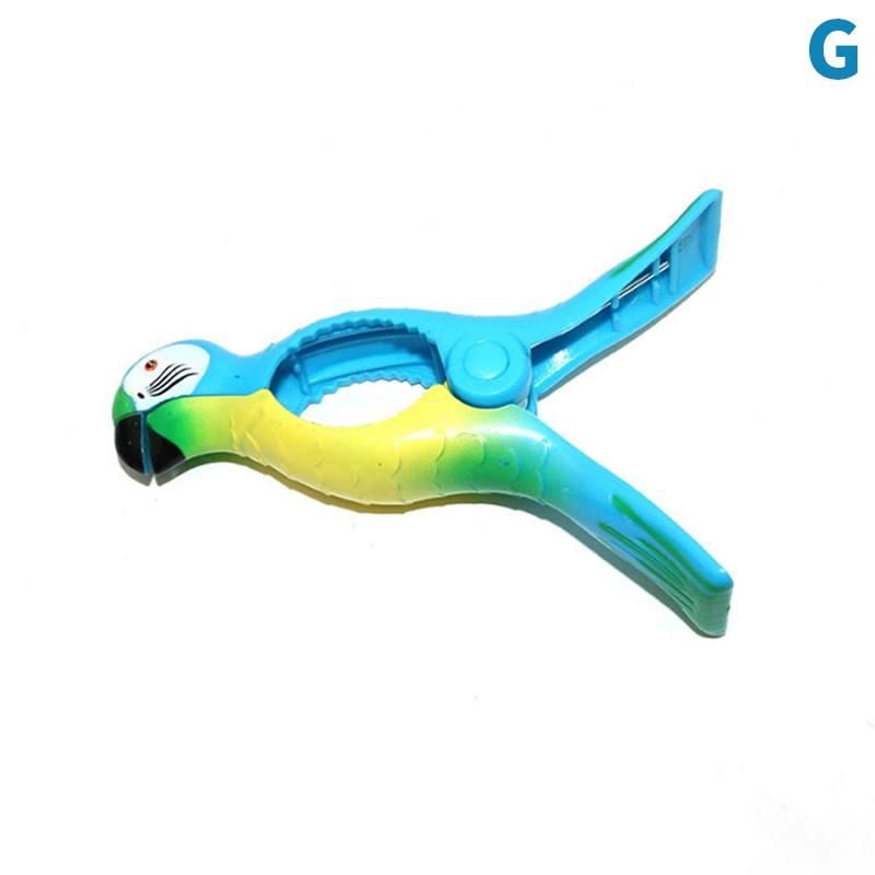 1 Plastic Beach Towels Clips For Sunbeds Sun Lounger Animal Decorative Clothes Pegs Pins Large Size Drying Racks Various styles