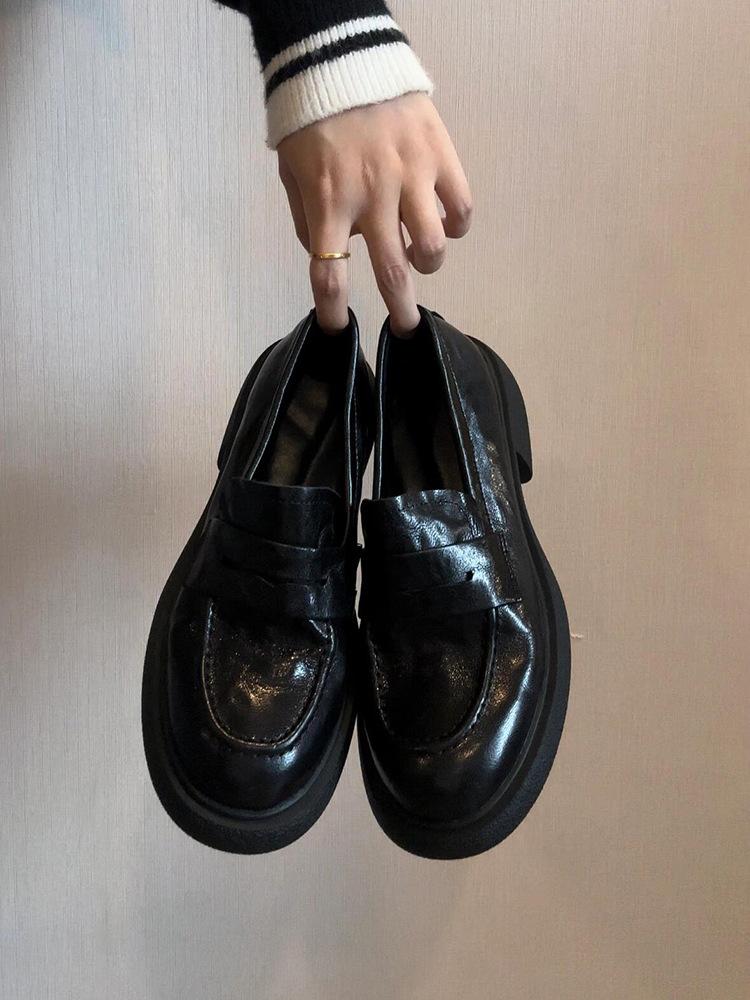

Sheepskin version~ genuine leather retro black platform heightening loafers women s versatile thick heel single shoes British style small leather shoe 40