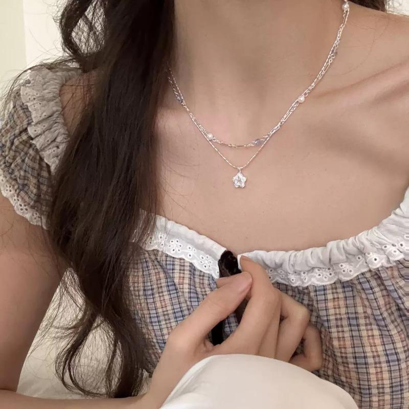 Titanium Steel Non-fading Small Waist Necklace Women's Summer Niche Design Accessories Collarbone Chain Pendant