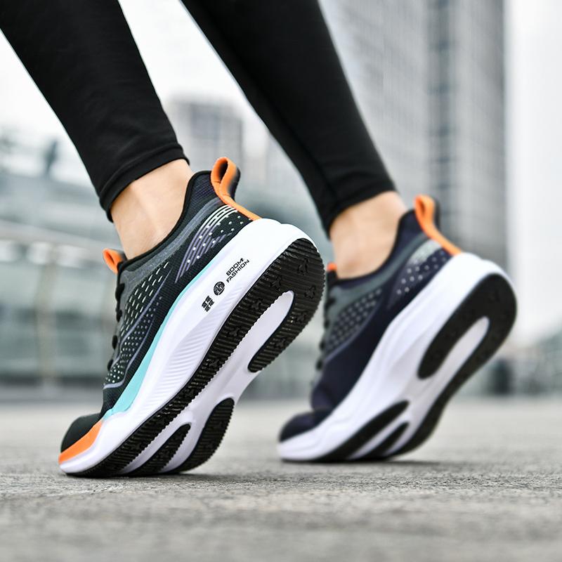 Herrenschuhe Sommer atmungsaktiv ultraleicht Carbonplatte Laufschuhe Herren weiche Sohle Rückfederung rutschfest verschleißfest Sport