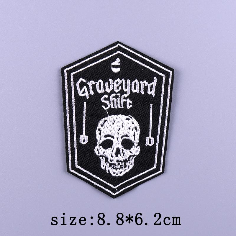 Punk Patch Iron On Embroidered Patches For Clothing Thermoadhesive Patches On Clothes Rock Biker Patch For Clothes Hook Loop