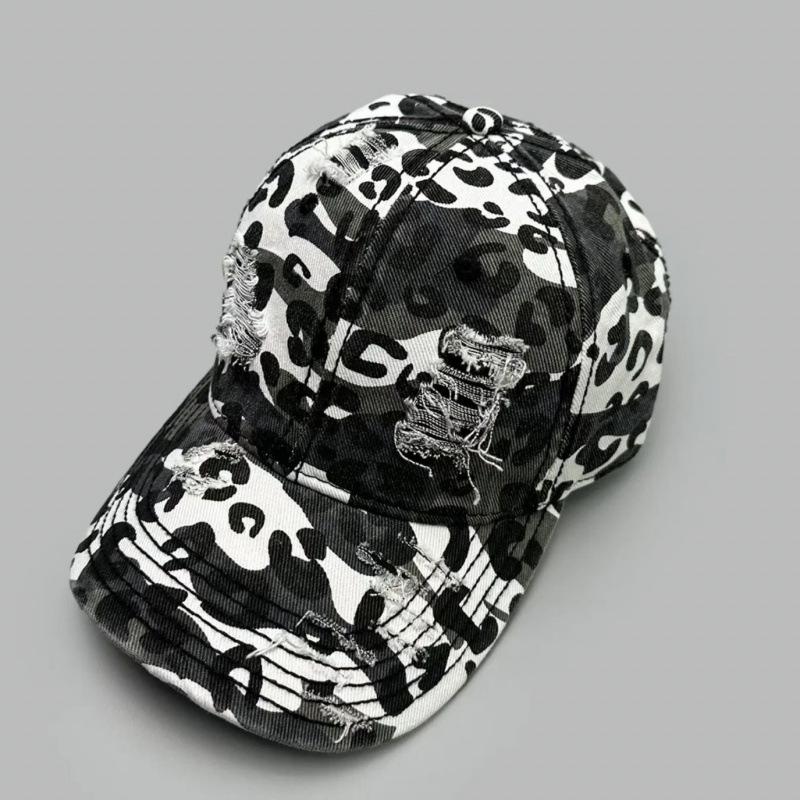 Fashion Hat American old hole wasteland wind camouflage baseball cap men and women personality street hip hop washed cotton cap