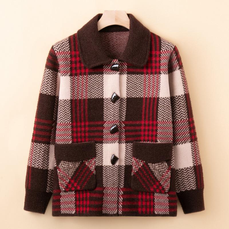Middle-aged mother plaid knitted sweater jacket the elderly new spring and autumn lapel top cardigan sweater women