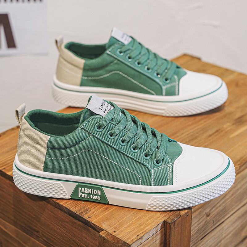 Men's Canvas Skateboard Shoes: 2026 Spring Breathable Low-Top, Lightweight, Versatile, Sports Casual.
