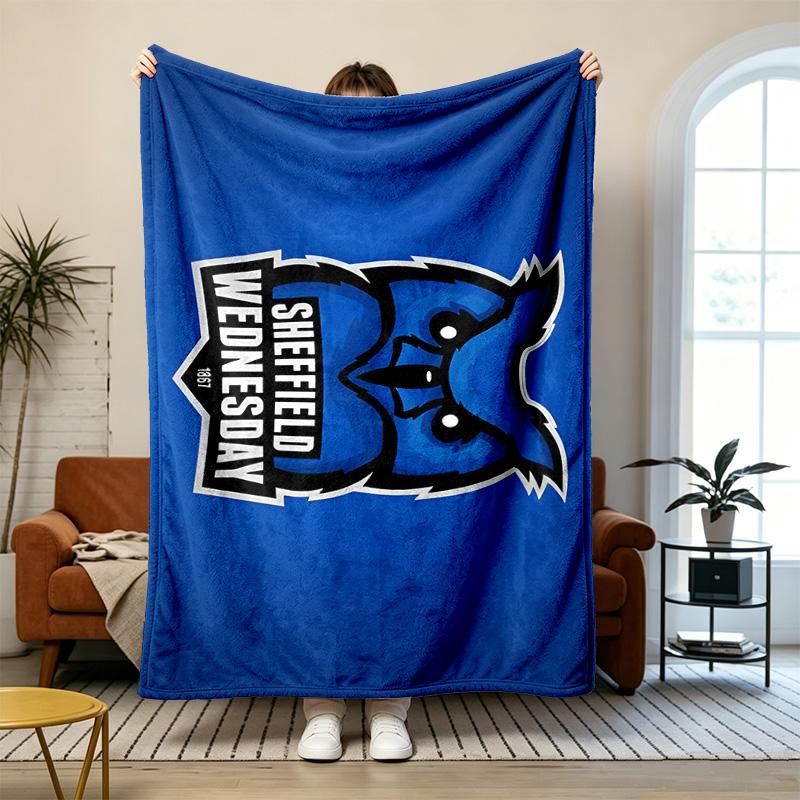 Sheffield Wednesday Football Club Soft and comfortable flannel Suitable for sofas living rooms outdoor camping travel and also makes a great anniversa