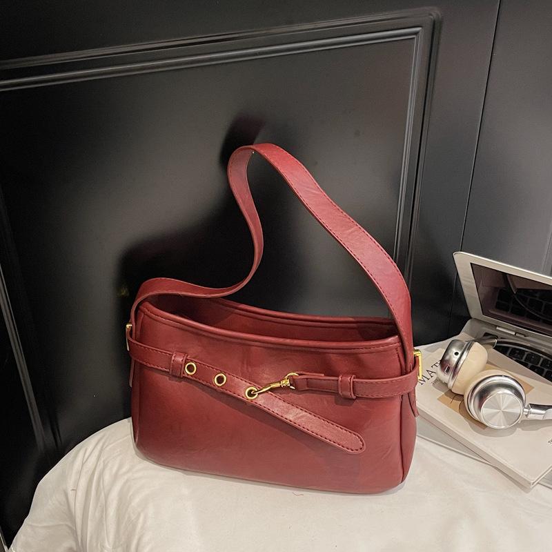 Retro High-value Shoulder Bag Women's Winter New Fashion Shoulder Bag Niche Fashion Messenger Bag