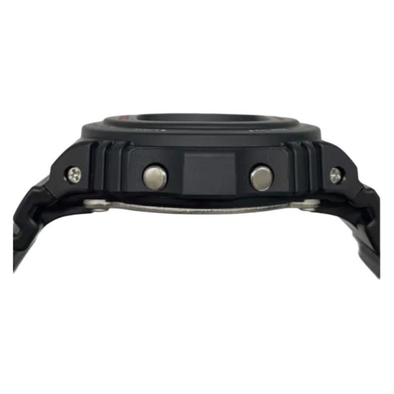

CASIO 200 meters waterproof Quartz resin strap same style for men and women gray dial DW-5750UE-1JF сірий колір