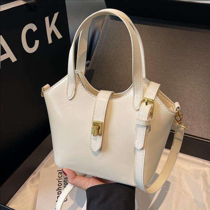 Commuter Fashion Portable New Shoulder Bag Messenger Bag