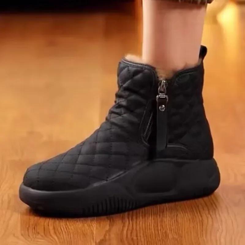 Fashion Ladies Shoes On Sale 2024 Side Zip Women's Boots Winter Round Toe Plush Fleece for Warmth Solid Short Barrel Platform Snow Boots