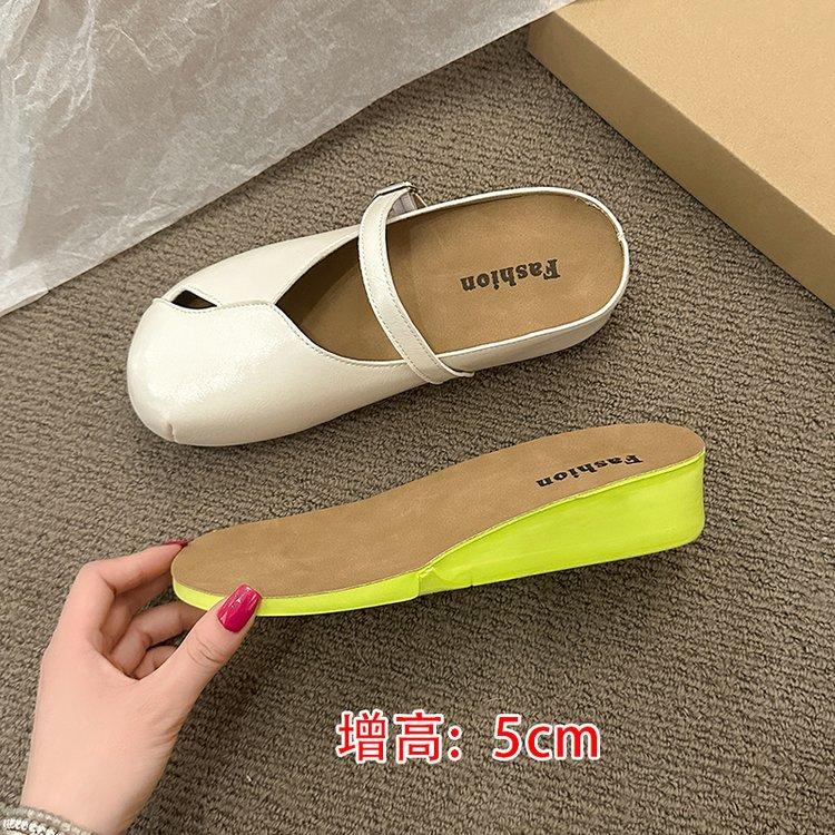 Inner Heightening Bag Head Half Slippers Women's Summer Outer Wear 2025 New French Soft Bottom with Skirt Beach Casual Cool Slippers