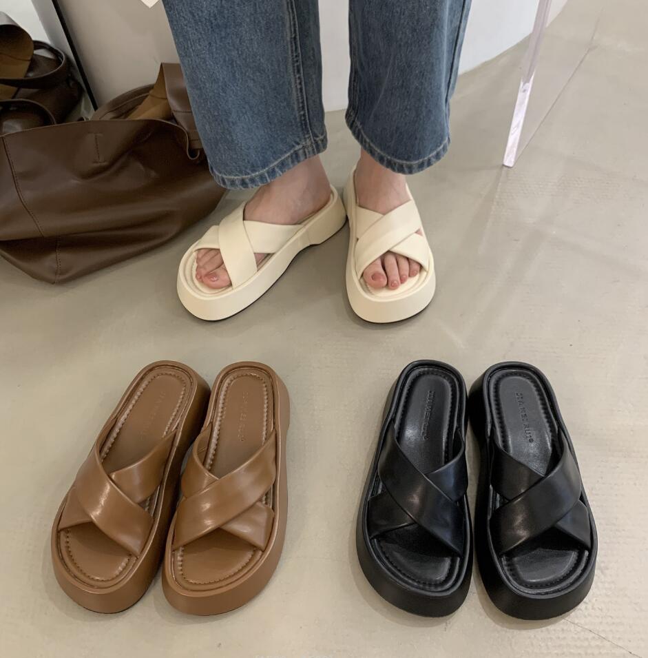 

2024 New Gladiator Summer Cross Belt Sandalias Fashion Platform Flats Elegant Open Toe Slippers Comfort Beach Slides Women shoes 35 бежевый