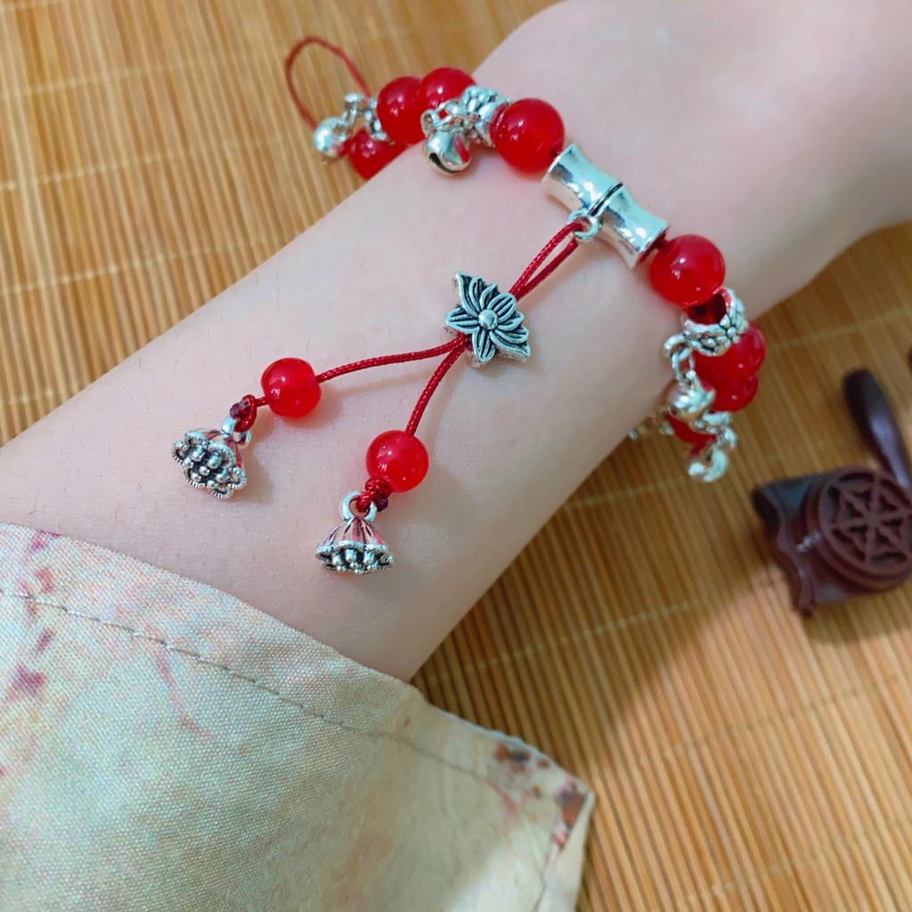 Alloy Style Vintage Plated Floral Bracelet Unique Geometric Hand Jewelry For Women