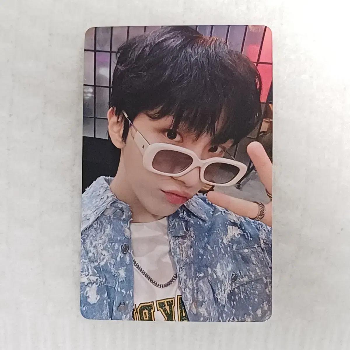 

Boynextdoor Unhak 19.99 Yizhiyu 3rd Photocard