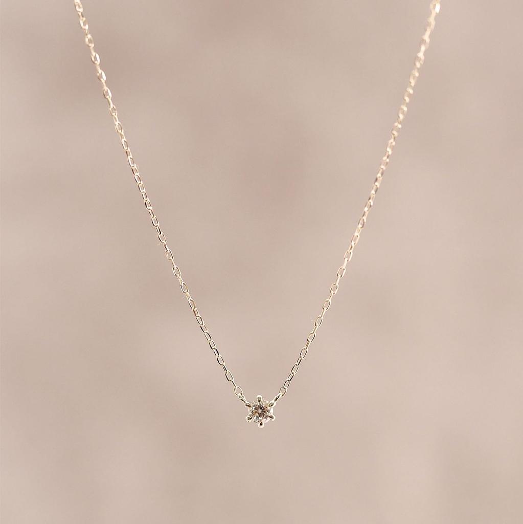 Diamond Necklace K10 Gold Small Gift sparkle of [Soy] (0.05ct / / / Through) Elegant, Delicate, (April Birthstone) (Sophisticated diamond) (Pink Gold)