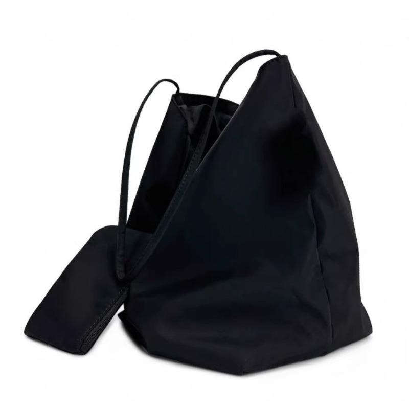 Bucket Bag with A Unique Texture, Light and Versatile for Commuting, Single-shoulder Bag, and Fashionable Tote Bag