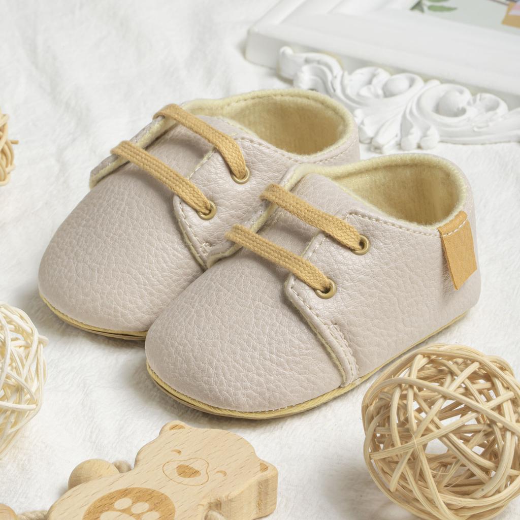 Neugeborene Babyschuhe Mode Lässig Kleinkind Jungen PU-Leder Rutschfest Faltbare Gummisohle Kleinkind Erste Laufschuhe